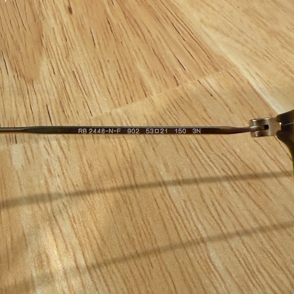 Ray-Ban Tortoise Shell Sunglasses - Picture 4 of 4